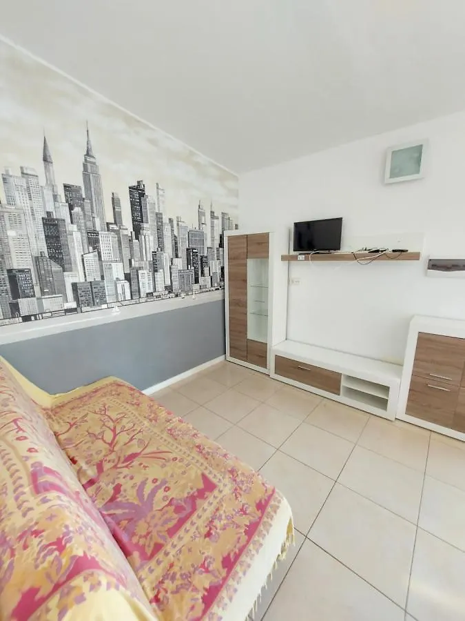 Charlotte Apartment Up Arona  Spain